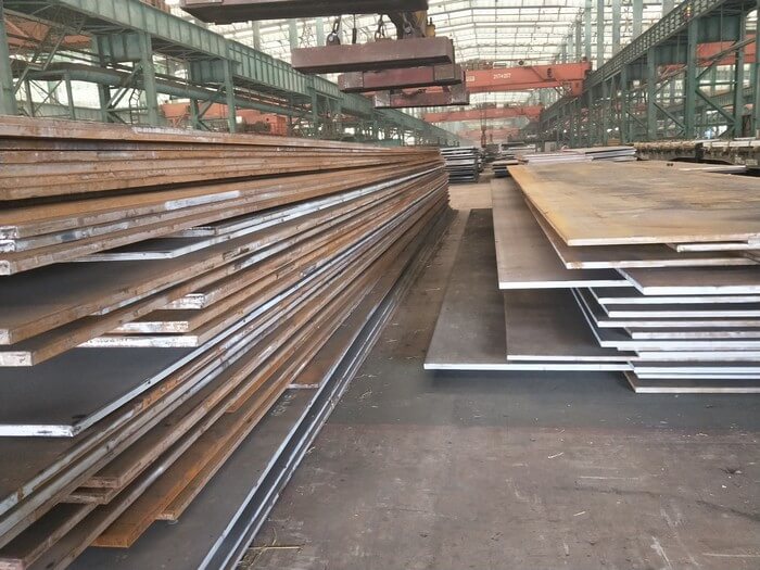 Wear-resistant steel plate
