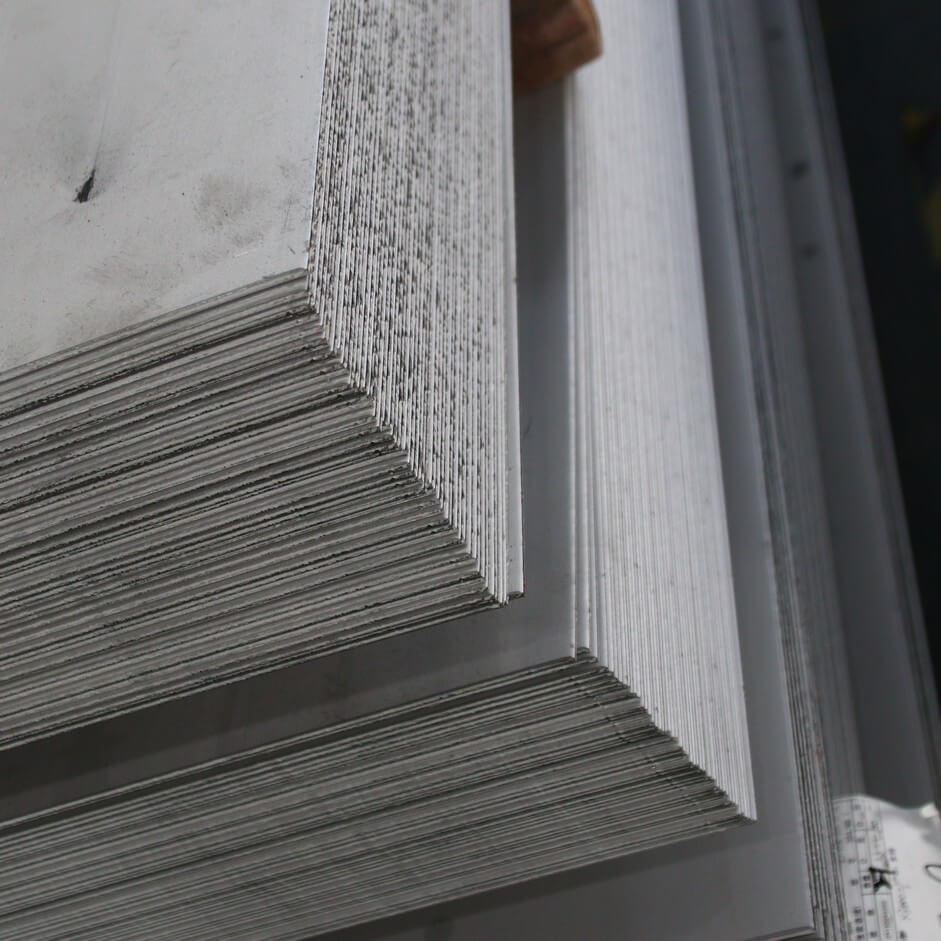 Stainless steel plate