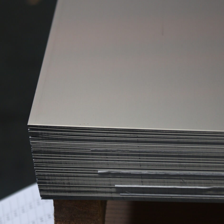 Stainless steel plate