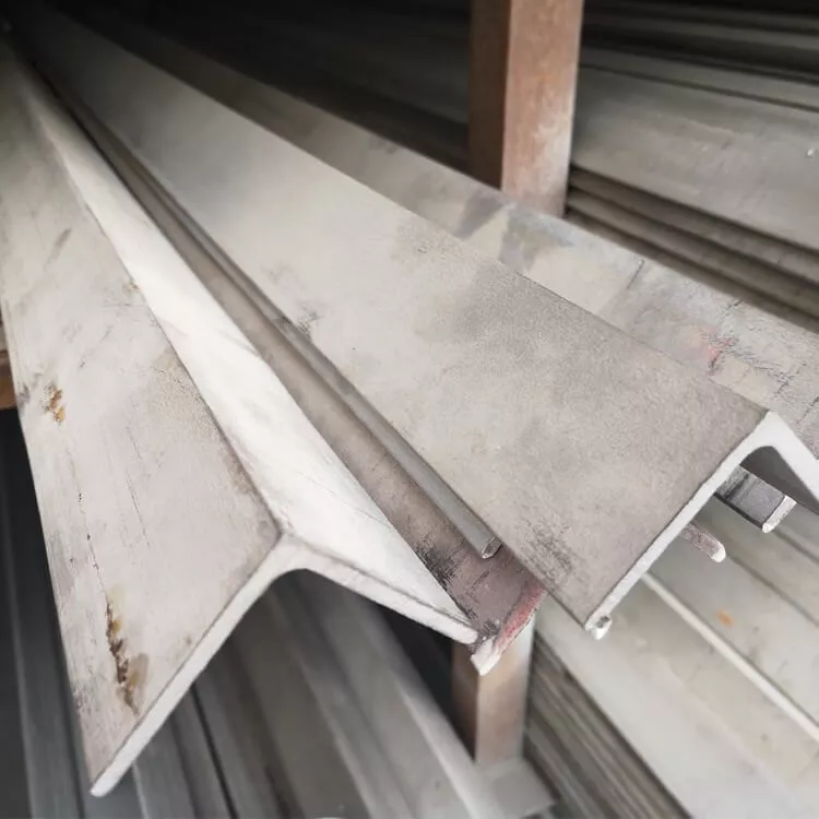 30x30x3mm Gi Steel Angle
