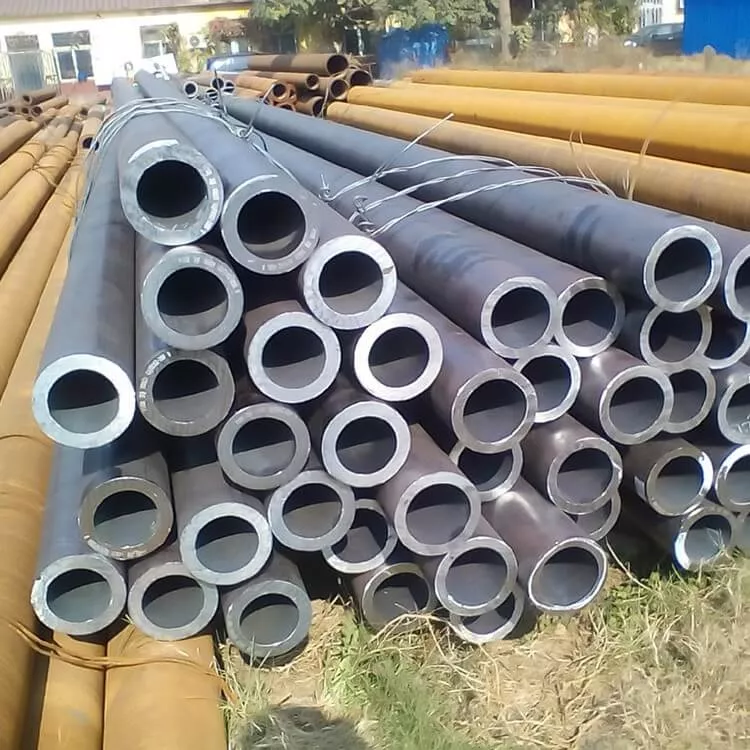 Alloy steel pipe